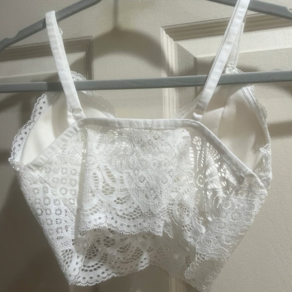 Women’s lace bralette - Picture 6 of 10